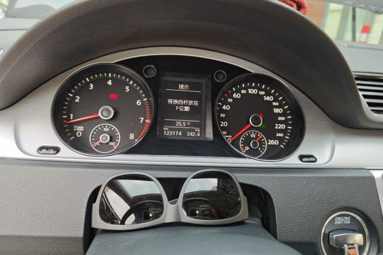 Used Volkswagen Magotan 2016 1.8TSI Smart Enjoyment Leading Model Instrument Cluster