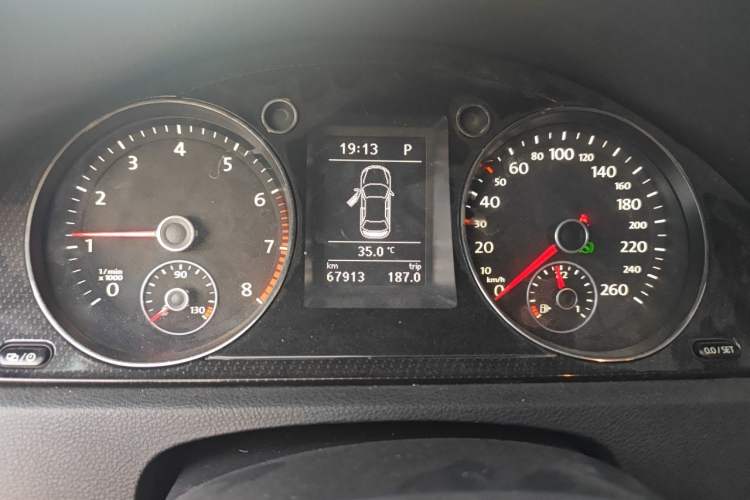 Used Volkswagen Magotan 2016 1.8TSI Luxury Comfort Model Instrument Cluster