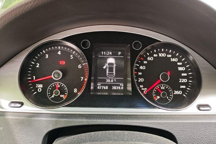 Used Volkswagen Magotan 2016 1.8TSI Smart Comfort Model Instrument Cluster