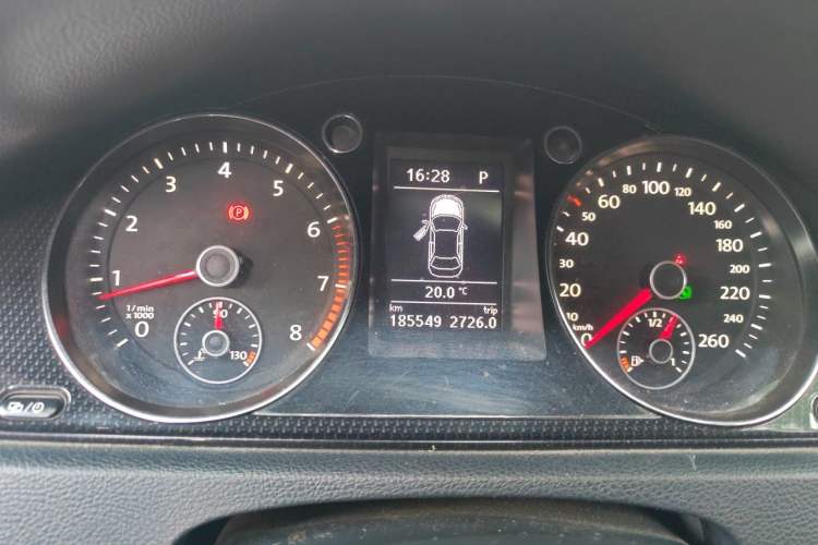 Used Volkswagen Magotan 2016 1.8TSI Luxury Comfort Model Instrument Cluster