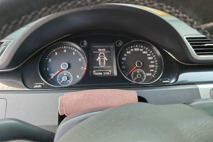 Used Volkswagen Magotan 2016 2.0 TSI Luxury Comfort Version Instrument Cluster