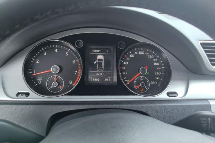 Used Volkswagen Magotan 2016 1.8TSI Smart Enjoyment Leading Model Instrument Cluster