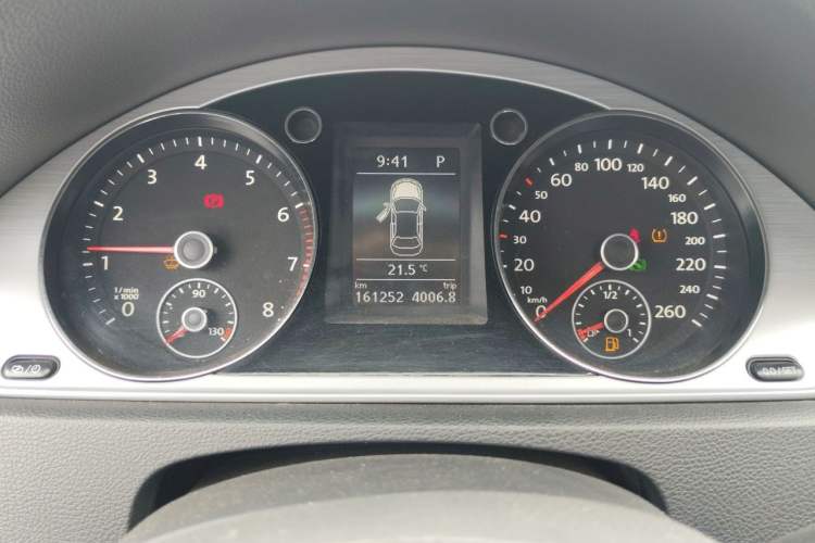 Used Volkswagen Magotan 2016 1.8TSI Smart Comfort Model Instrument Cluster