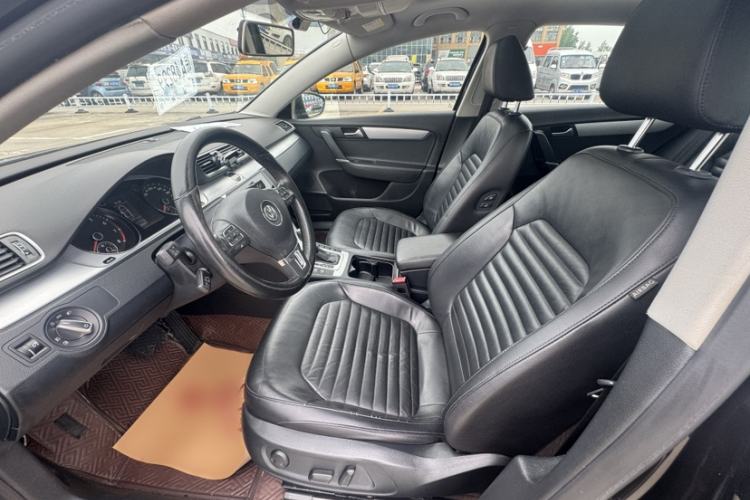 Used Volkswagen Magotan 2016 1.8TSI Smart Enjoyment Leading Model Interior 6