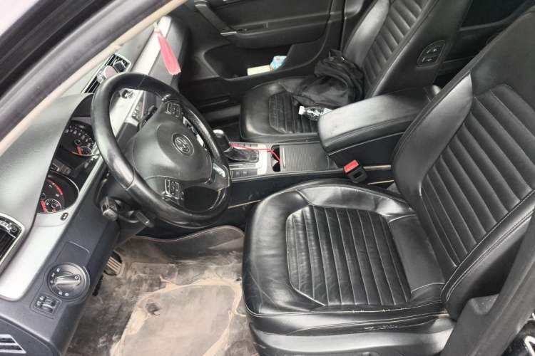 Used Volkswagen Magotan 2016 1.8TSI Smart Comfort Model Left Front Seat