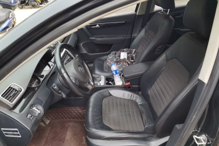 Used Volkswagen Magotan 2016 1.8TSI Luxury Comfort Model Left Front Seat