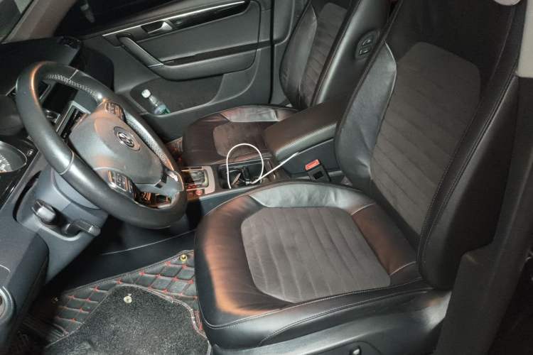 Used Volkswagen Magotan 2016 1.8TSI Luxury Comfort Model Left Front Seat