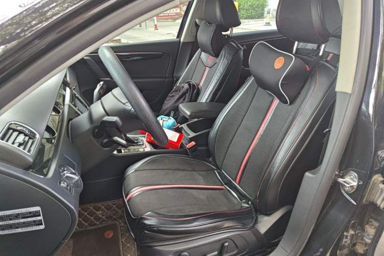 Used Volkswagen Magotan 2016 1.8TSI Luxury Comfort Model Left Front Seat