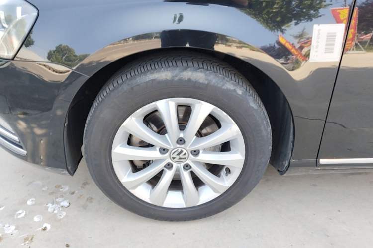 Used Volkswagen Magotan 2016 1.8TSI Smart Comfort Model Left Front Wheel Hub