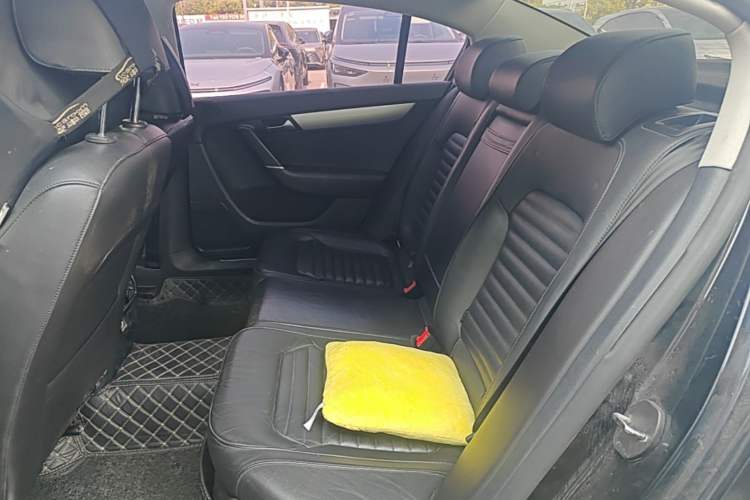 Used Volkswagen Magotan 2016 1.8TSI Smart Enjoyment Leading Model Left Rear Seat