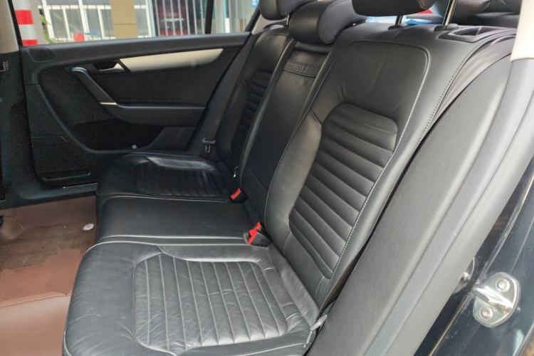Used Volkswagen Magotan 2016 1.8TSI Smart Enjoyment Leading Model Left Rear Seat