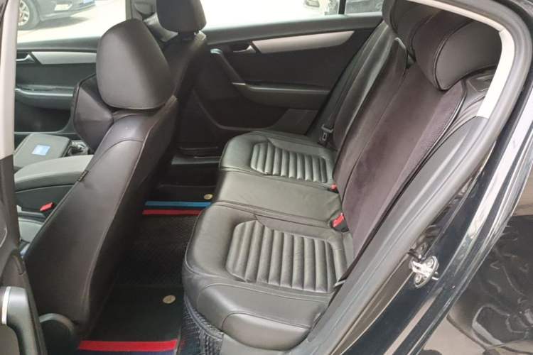 Used Volkswagen Magotan 2016 1.8TSI Smart Enjoyment Leading Model Left Rear Seat