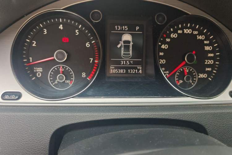 Used Volkswagen Magotan 2016 1.8TSI Smart Enjoyment Leading Model Odometer Close Up