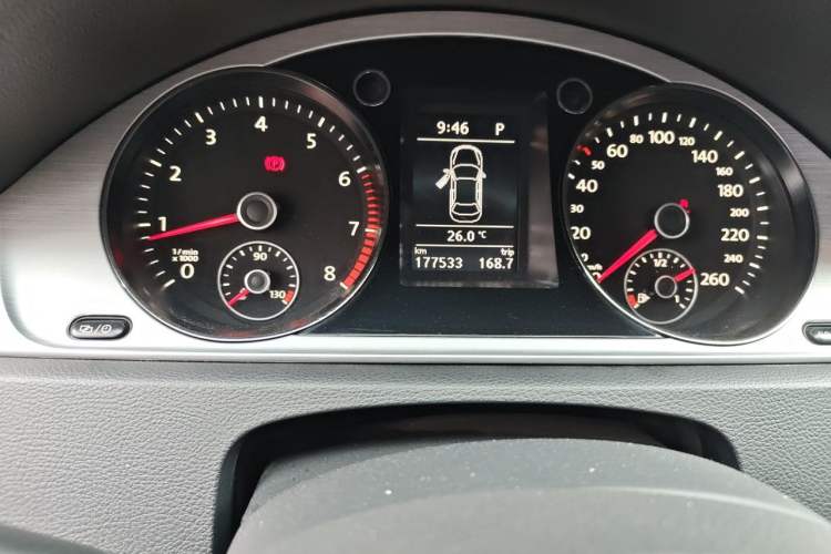 Used Volkswagen Magotan 2016 1.8TSI Smart Enjoyment Leading Model Odometer Close Up