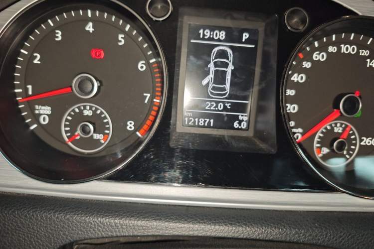 Used Volkswagen Magotan 2016 1.8TSI Smart Enjoyment Leading Model Odometer Close Up