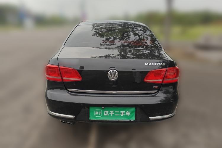 Used Volkswagen Magotan 2016 1.8TSI Smart Comfort Model Rear