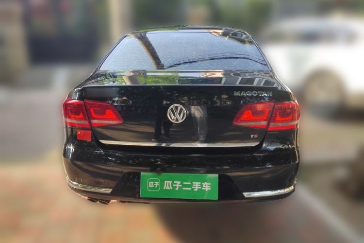 Used Volkswagen Magotan 2016 1.8TSI Smart Comfort Model Rear
