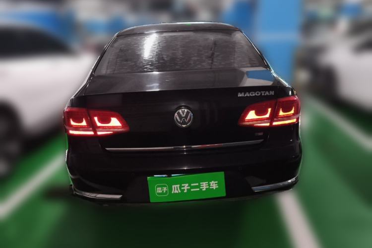 Used Volkswagen Magotan 2016 1.8TSI Smart Comfort Model Rear