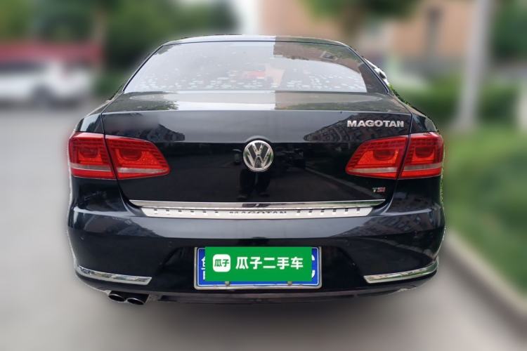 Used Volkswagen Magotan 2016 1.8TSI Smart Comfort Model Rear