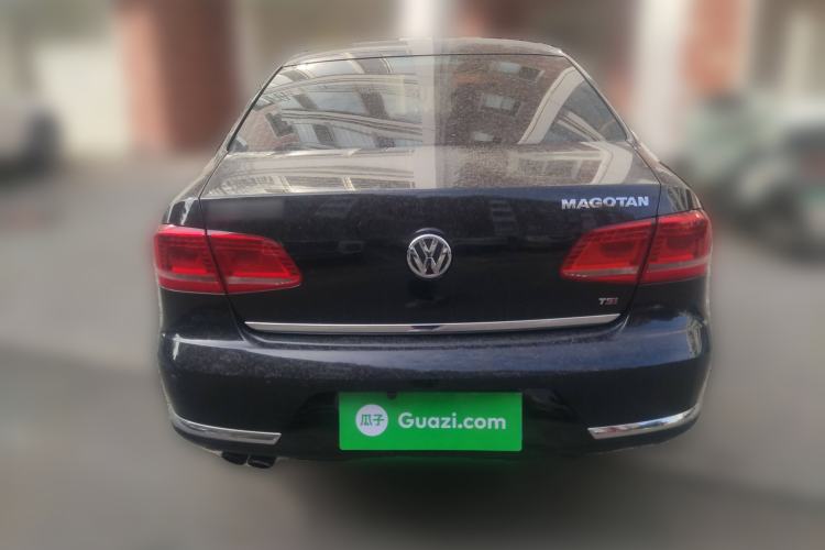 Used Volkswagen Magotan 2016 1.8TSI Smart Comfort Model Rear