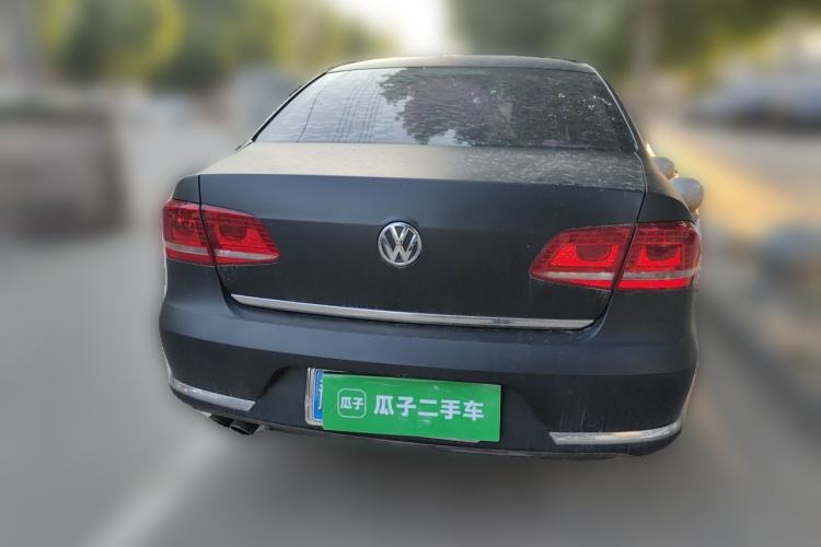 Used Volkswagen Magotan 2016 1.8TSI Luxury Comfort Model Rear