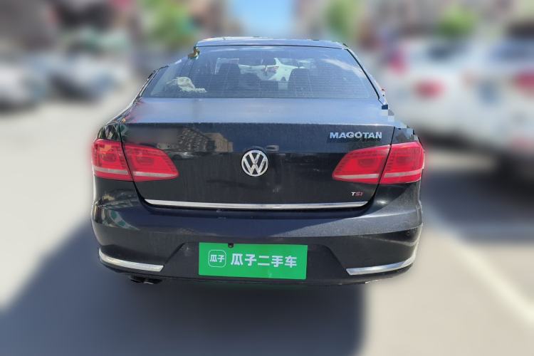Used Volkswagen Magotan 2016 1.8TSI Smart Comfort Model Rear