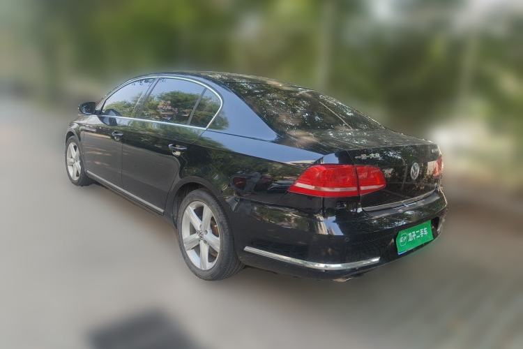 Used Volkswagen Magotan 2016 1.8TSI Luxury Comfort Model Rear Left 45 Deg