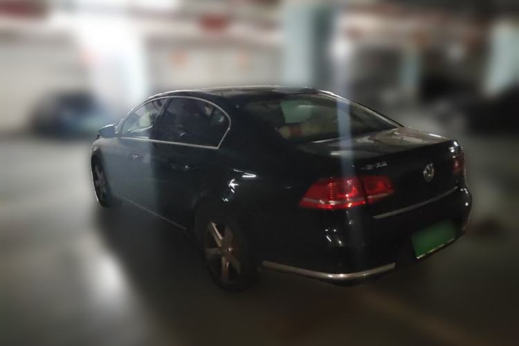 Used Volkswagen Magotan 2016 1.8TSI Luxury Comfort Model Rear Left 45 Deg