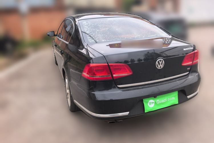 Used Volkswagen Magotan 2016 1.8TSI Luxury Comfort Model Rear Left 45 Deg