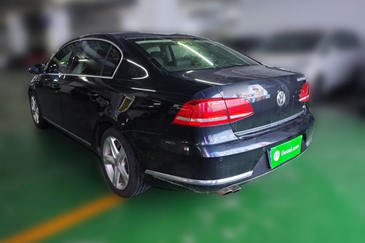 Used Volkswagen Magotan 2016 2.0 TSI Luxury Comfort Version Rear Left 45 Deg