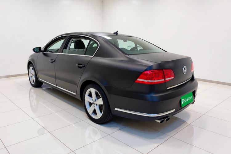 Used Volkswagen Magotan 2016 1.8TSI Luxury Comfort Model Rear Left 45 Deg