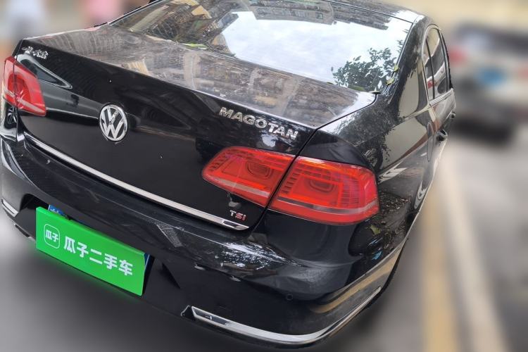 Used Volkswagen Magotan 2016 1.8TSI Smart Enjoyment Leading Model Rear Right 45 Deg