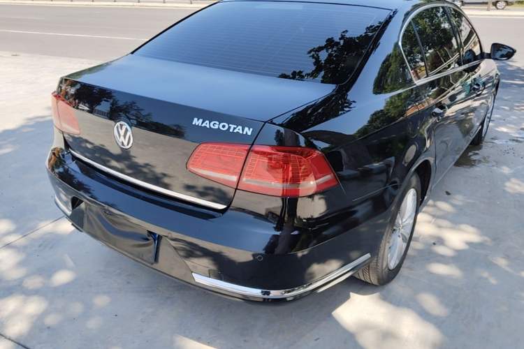 Used Volkswagen Magotan 2016 1.8TSI Smart Comfort Model Rear Right 45 Deg