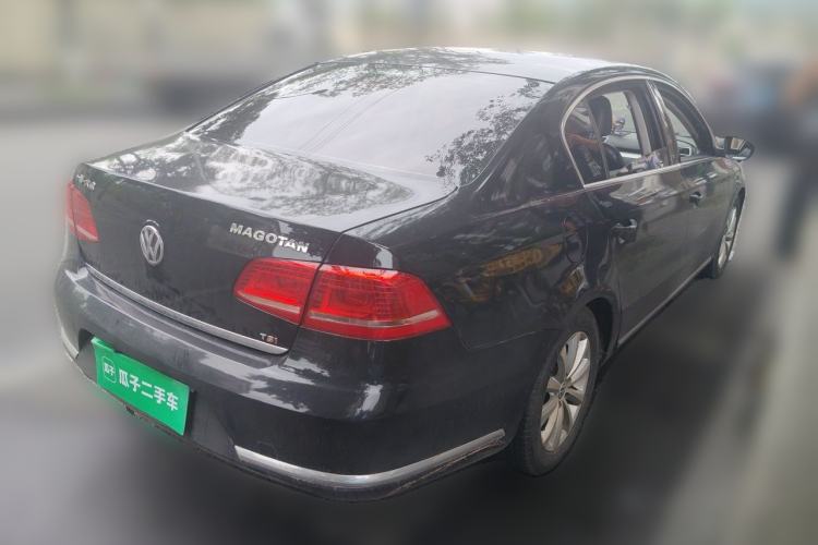 Used Volkswagen Magotan 2016 1.8TSI Smart Comfort Model Rear Right 45 Deg