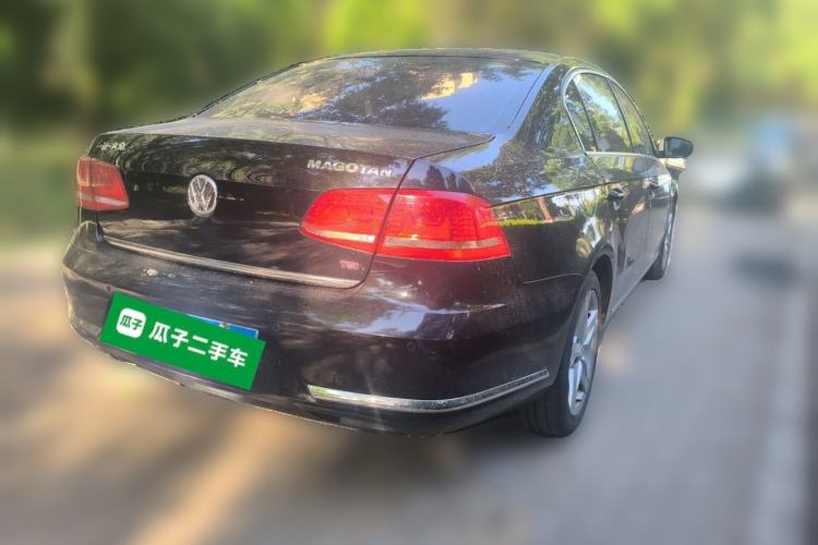 Used Volkswagen Magotan 2016 2.0 TSI Luxury Comfort Version Rear Right 45 Deg