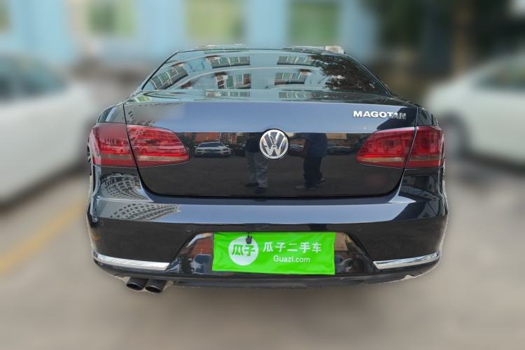 Used Volkswagen Magotan 2016 2.0 TSI Luxury Comfort Version Rear