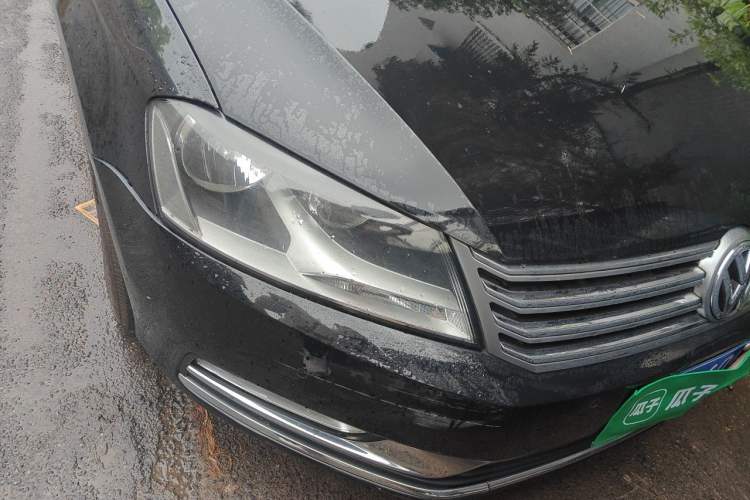 Used Volkswagen Magotan 2016 1.8TSI Smart Comfort Model Right Front Headlight