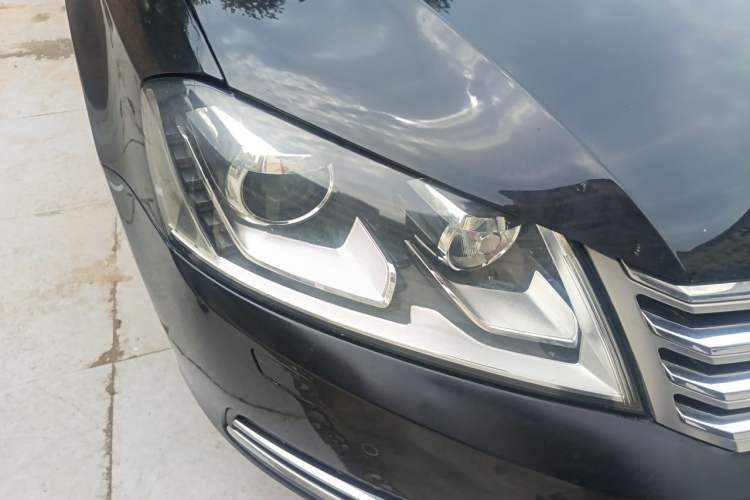 Used Volkswagen Magotan 2016 1.8TSI Smart Enjoyment Leading Model Right Front Headlight