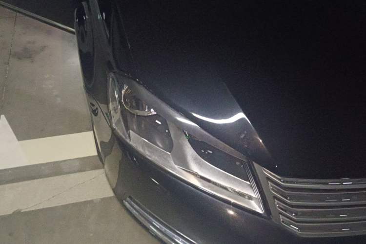 Used Volkswagen Magotan 2016 1.8TSI Smart Comfort Model Right Front Headlight