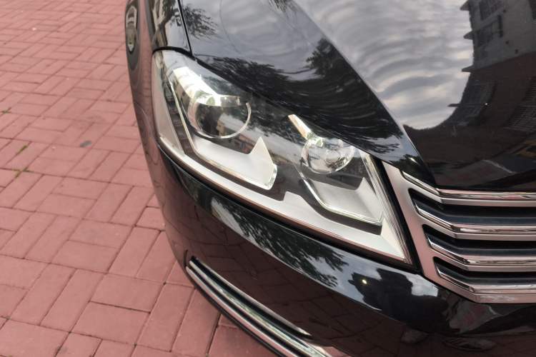 Used Volkswagen Magotan 2016 1.8TSI Smart Enjoyment Leading Model Right Front Headlight