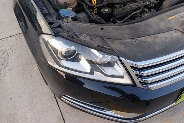 Used Volkswagen Magotan 2016 1.8TSI Smart Enjoyment Leading Model Right Front Headlight