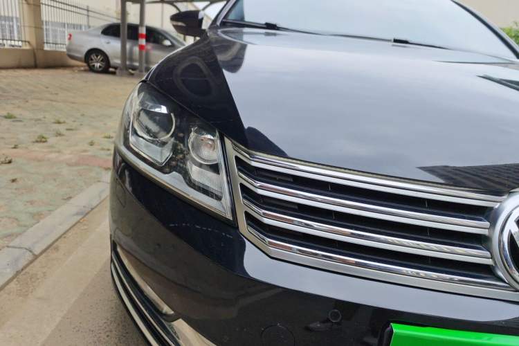 Used Volkswagen Magotan 2016 1.8TSI Smart Enjoyment Leading Model Right Front Headlight