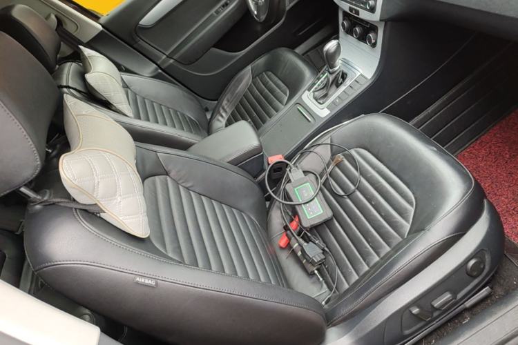 Used Volkswagen Magotan 2016 1.8TSI Smart Comfort Model Right Front Seat