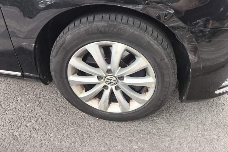 Used Volkswagen Magotan 2016 1.8TSI Smart Comfort Model Right Front Wheel Hub