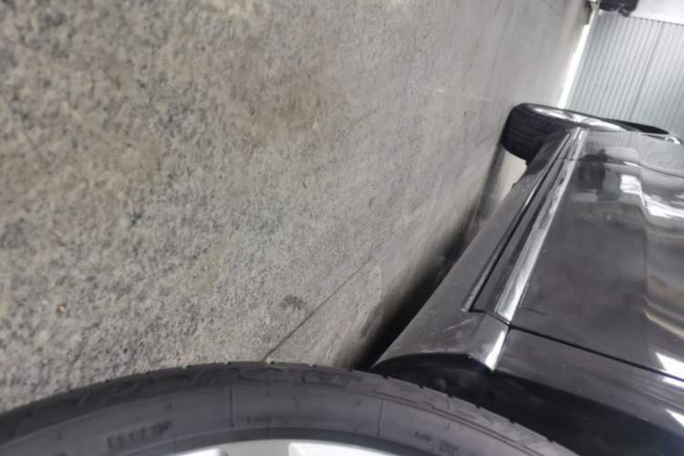 Used Volkswagen Magotan 2016 1.8TSI Smart Comfort Model Right Side Sill