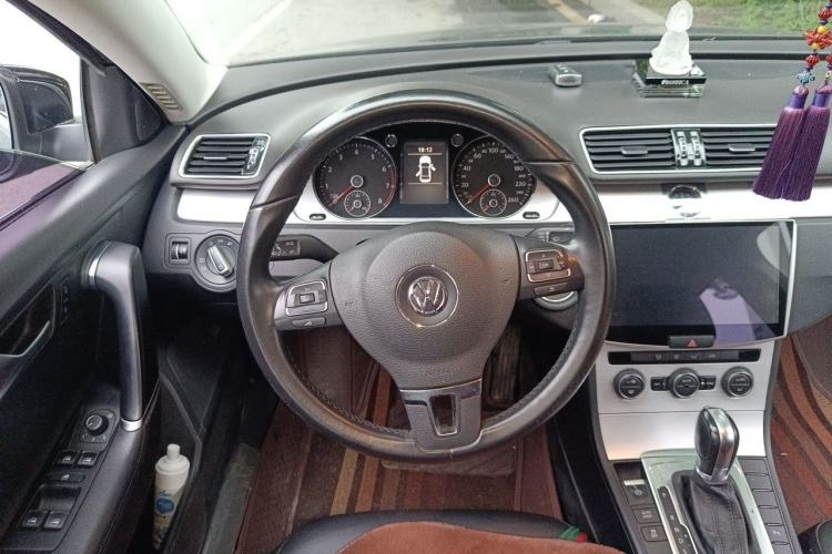 Used Volkswagen Magotan 2016 1.8TSI Smart Enjoyment Leading Model Steering Wheel