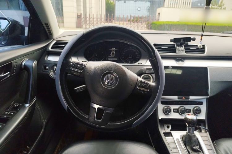 Used Volkswagen Magotan 2016 1.8TSI Smart Enjoyment Leading Model Steering Wheel