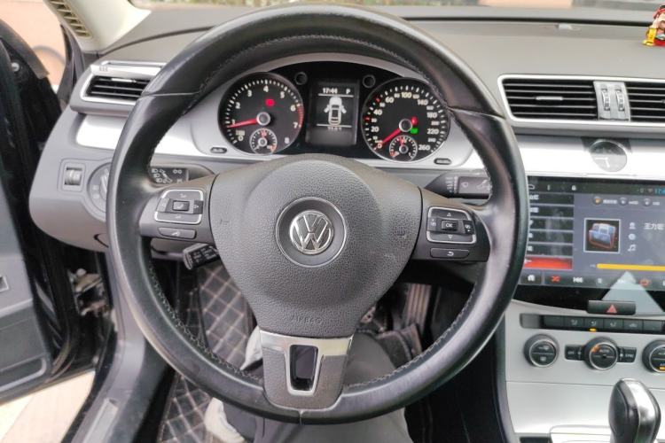 Used Volkswagen Magotan 2016 1.8TSI Smart Enjoyment Leading Model Steering Wheel