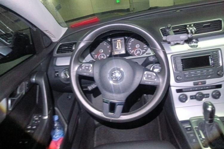 Used Volkswagen Magotan 2016 1.8TSI Smart Enjoyment Leading Model Steering Wheel