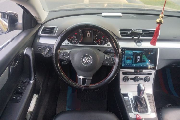 Used Volkswagen Magotan 2016 1.8TSI Smart Enjoyment Leading Model Steering Wheel